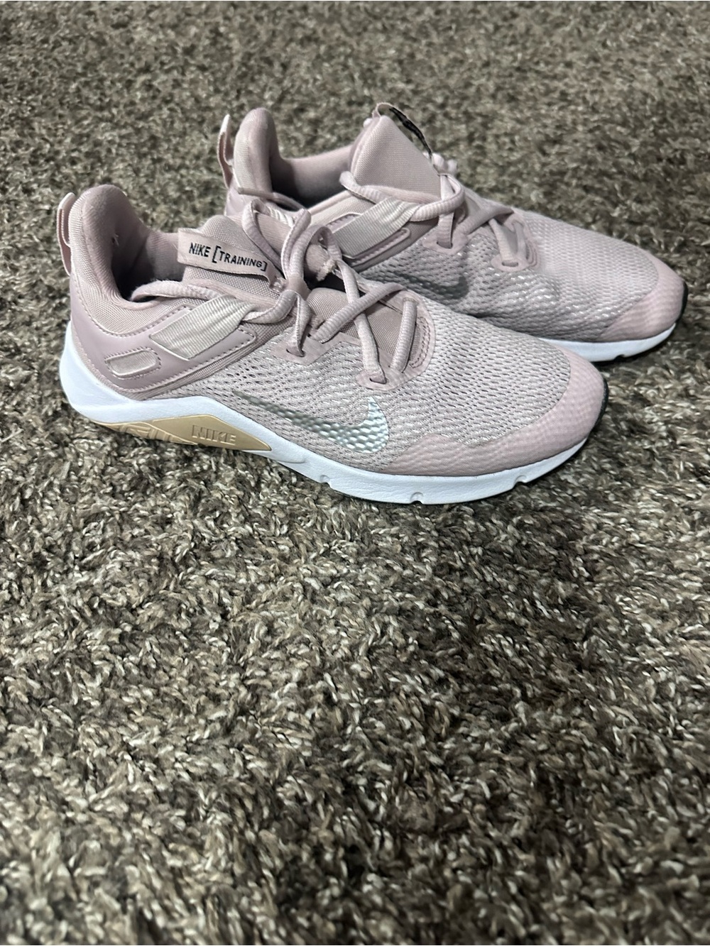 Nike Women’s Light Pink Training Sneakers